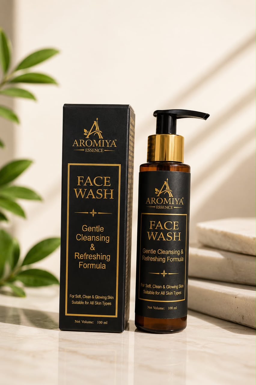 Aromiya Essence Vitamin C Face Serum with 10% Niacinamide | Skin Brightening & Hydrating Serum | 30ml